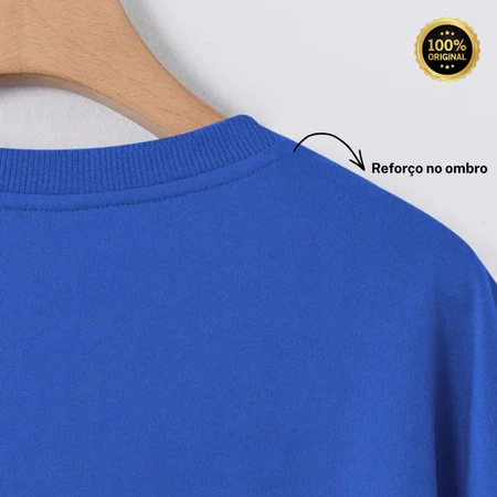 Detalhe gola redonda