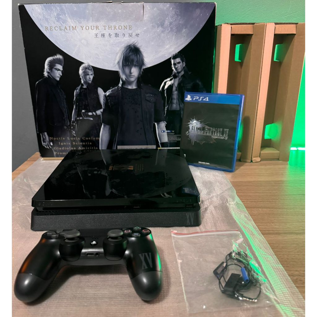 Playstation 4 - Final Fantasy XV - LUNA EDITION(IMPECAVEL