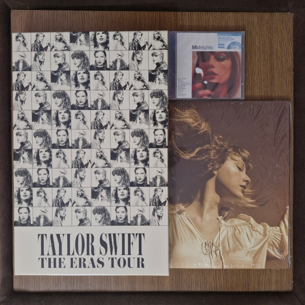 Taylor Swift - Caixa VIP The Eras Tour + CD Midnights (Moonstone