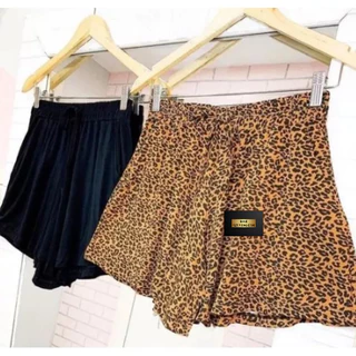 Kit 2 Shorts Feminino Godê (Soltinho) Onça/Animal Print ou Preto Moda