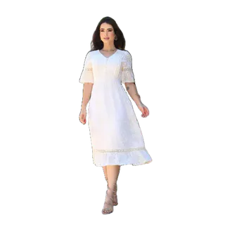 Vestido Luxuoso Em Laise bordado no tecido chifom
