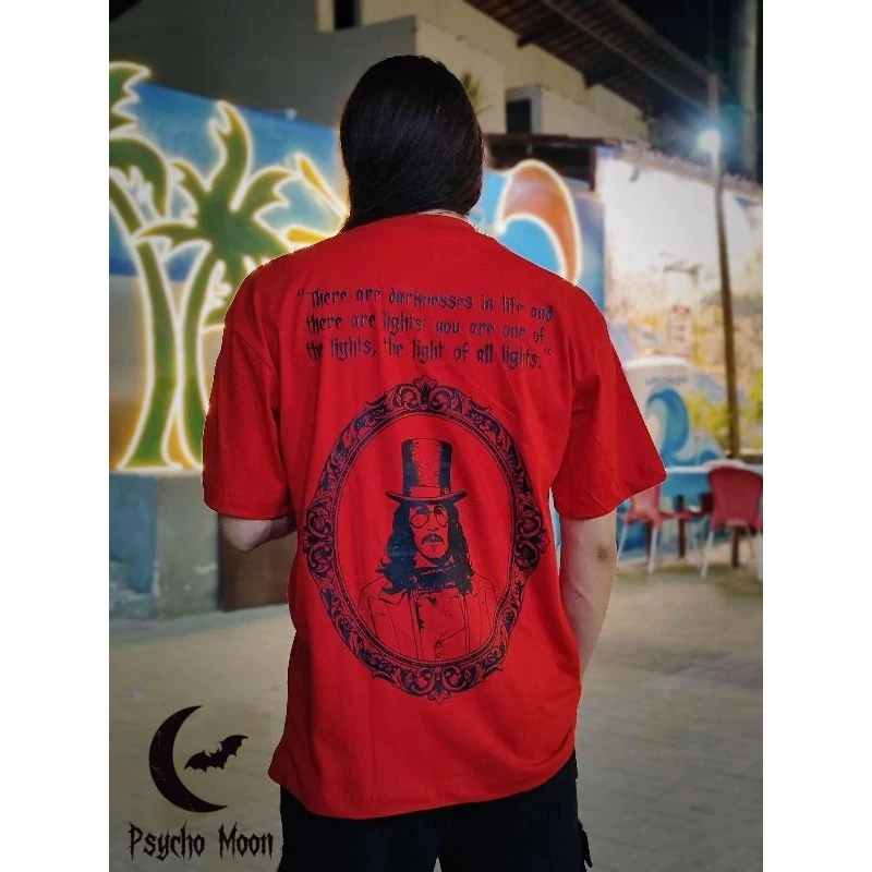 Camiseta Oversized Drácula Forever