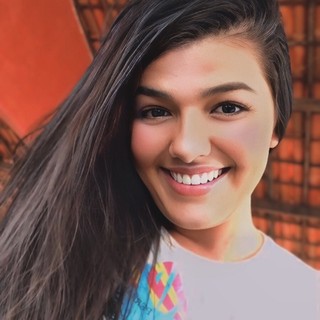 adrianapinheiro575