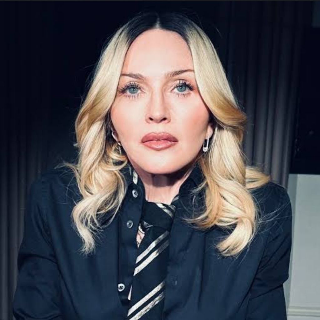Revista Mojo Madonna Importada | Shopee Brasil