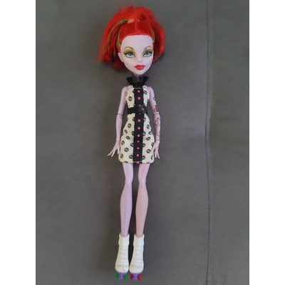 Boneca monster high usada