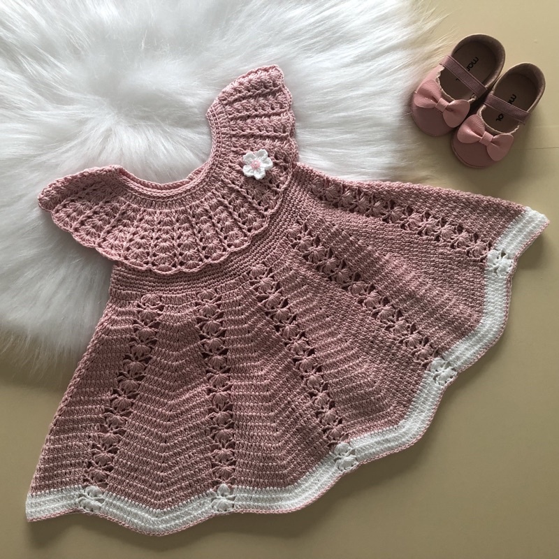 Vestido de Crochê infantil com Gráficos - Passo a passo  Crochet baby  patterns, Crochet baby dress pattern, Crochet baby dress