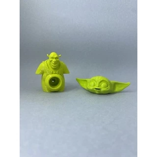 Tampa pasta/creme de dente Shrek e Baby Yoda - 3D em Oferta na Shopee