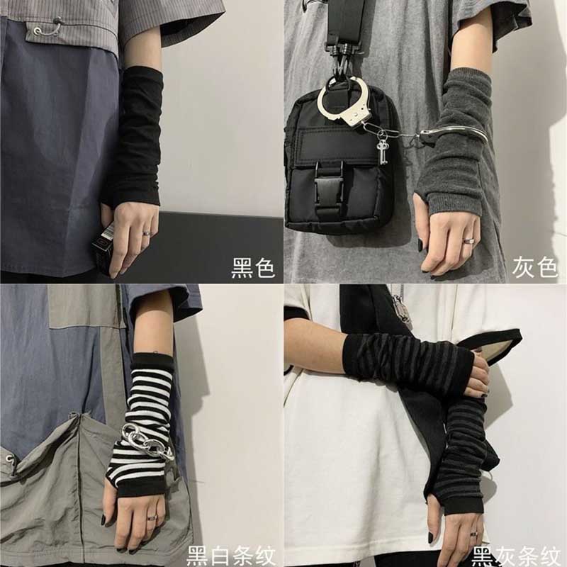 Punk Sweater Girl 2022 Tide Net Red Show Thin Lazy Hip-hop Wind Korean Black Gloves Lamb Coat C Goth Gloves Lolita Wrist Cuffs