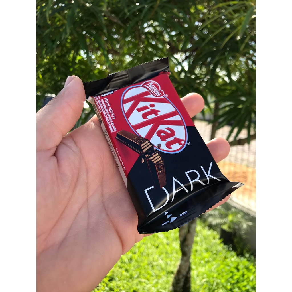 Chocolate KitKat Dark 41,5g | Shopee Brasil