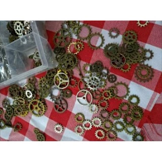 Steampunk kit 25 e 50 Mini Engrenagens para Customização Pingentes