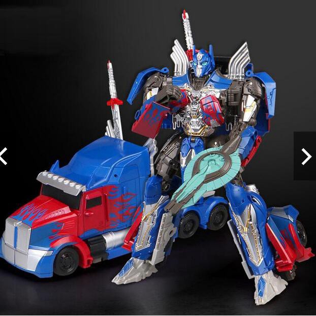 Transformers Figura Filme 5 - O Último Cavaleiro Deluxe Autobot