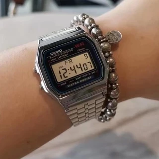 Relógio Eletrônico Casio Homem E Mulher Pequeno Prateado Quadrado De Aço Simples A159WA-N1