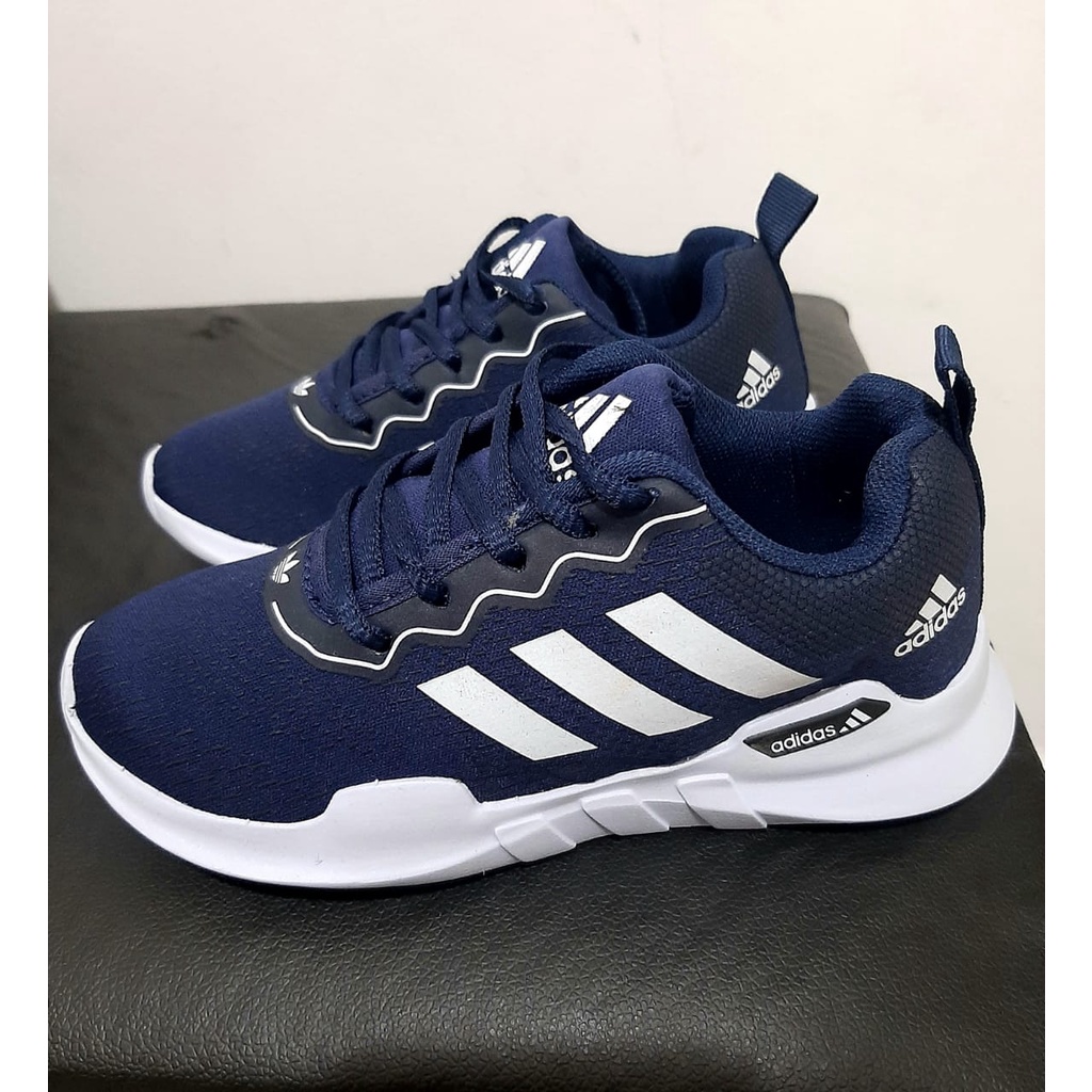 Tenis adidas sale infantil masculino 34