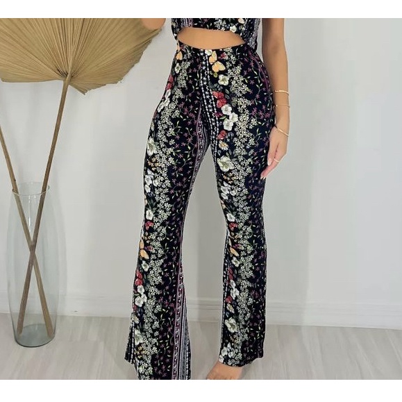 Calça flare malha hot sale estampada