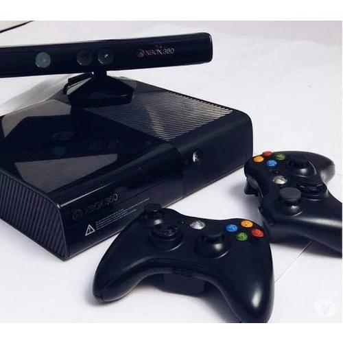 Microsoft Xbox 360 Super Slim 250gb + 3 Jogos 2 Controles Standard