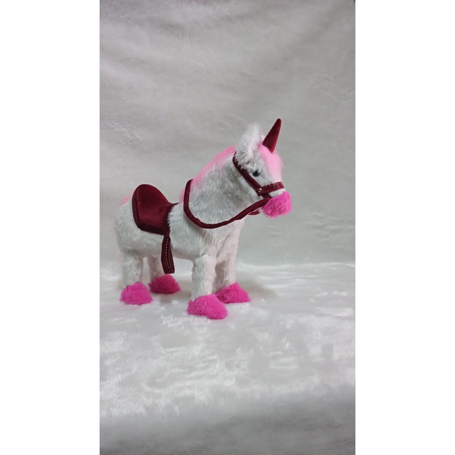 TEHAUX Pequenas Estatuetas De Cavalo Brinquedo Pequenas Figuras De Potro  Escultura Realista De Animais De Fazenda Cupcake Topo De Bolo Brinquedo  Educacional Para DIY Dioramas Casa De : : Brinquedos e Jogos