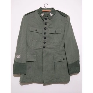 Túnica de oficial Superior do Exército Brasileiro anos 40