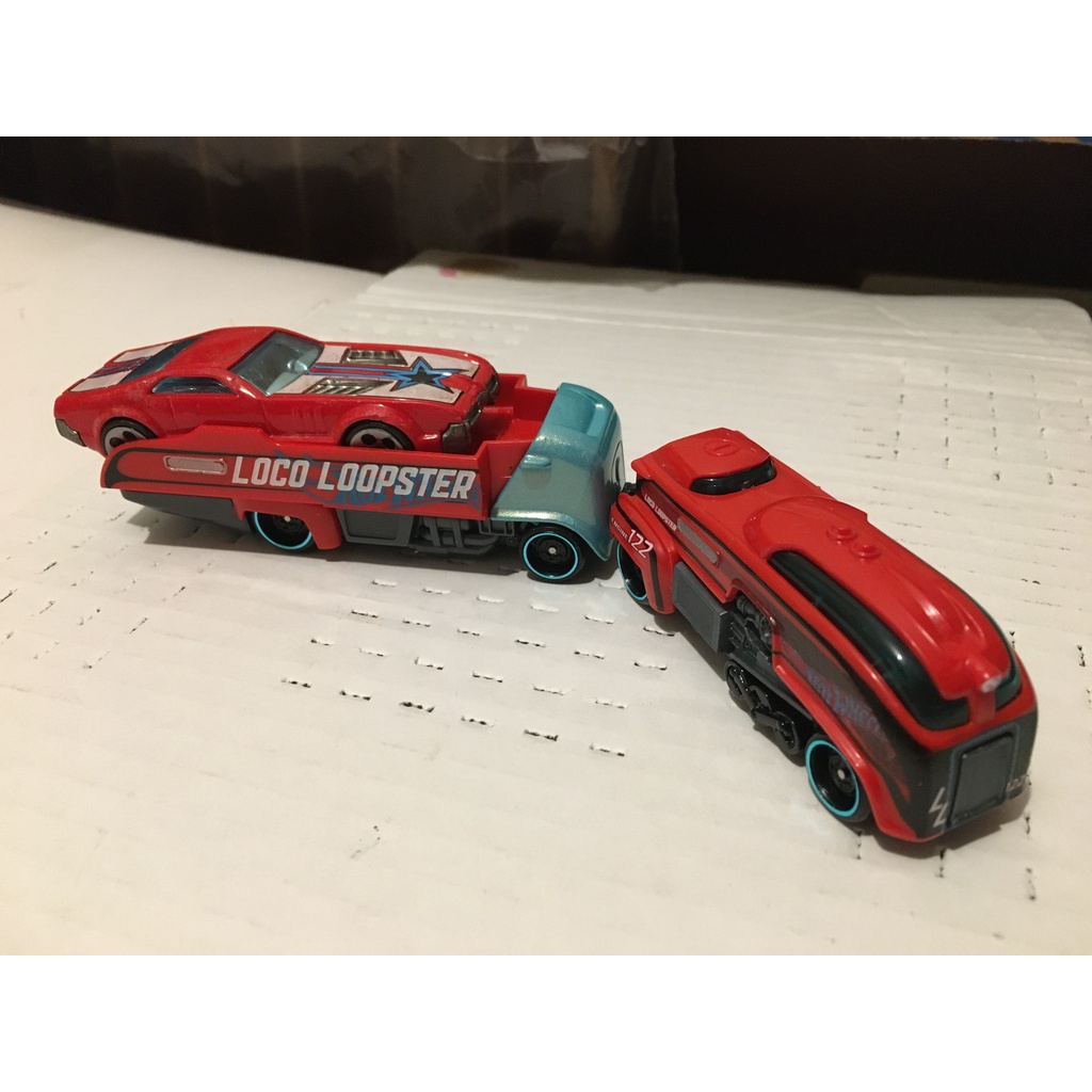 Kit 3 Carrinho Hot Wheels Die Cast FVN40 Sortido - Embalagem com 2 Peças  Cada em Promoção na Americanas