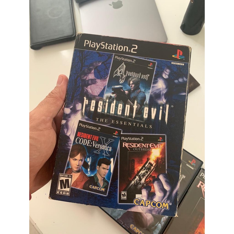  Resident Evil Essentials (Resident Evil Code: Veronica