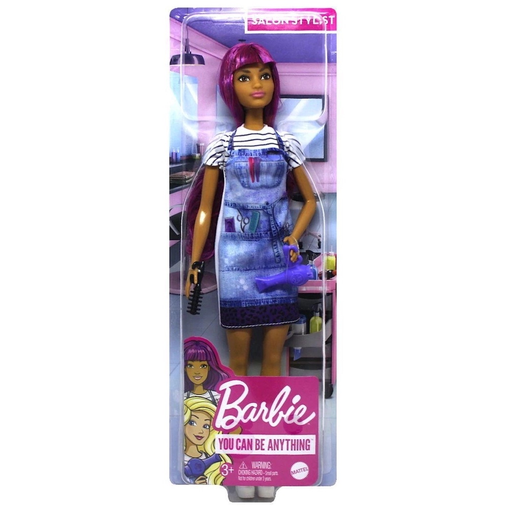 Para ficar igual à boneca Barbie, manicure inglesa gasta 4 horas