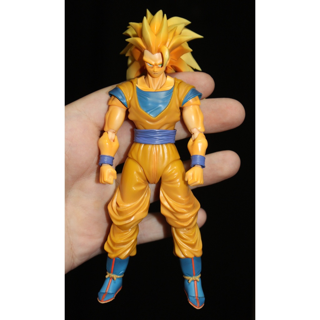 Figura Super Saiyan 3 Goku - Dragon Ball - S.H.Figuarts - Bandai