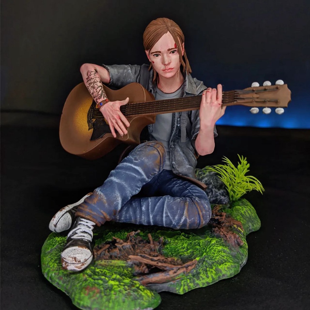 Action Figure Ellie (Com Violão)