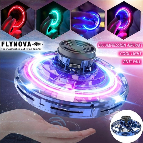 Spinner Peão Voador Led Drone Ufo Brinquedo Boomerang Fidget em Promoção na  Americanas