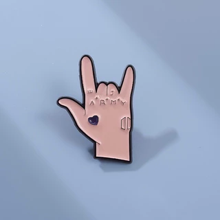 JungKook Hand Tattoo ARMY Pins Esmalte Broche De Gesto BTS Álbum De Música Pin Lapela Crachás Jóias Presente Para Fãs