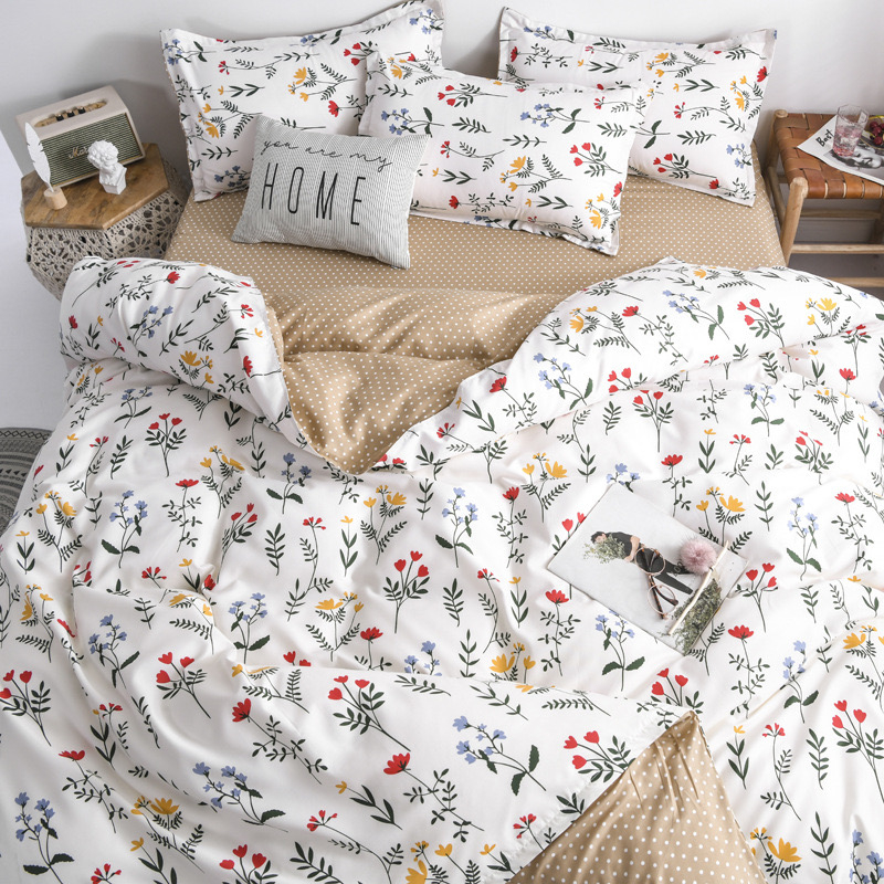 Conjunto de cama de quatro peças de roupa de cama de chapa simples escovada e fresca