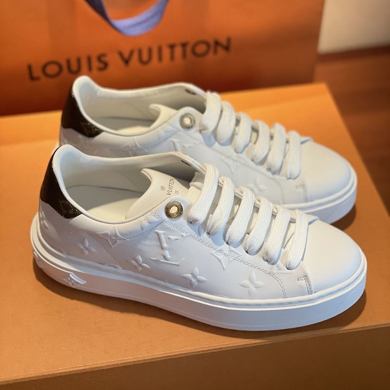 Louis Vuitton lv timeout sneakers  Sapatos de grife, Sapatos da moda,  Sapatos fashion