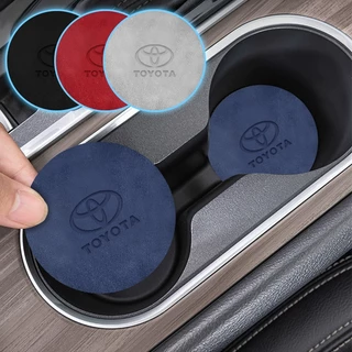2pcs Carro Coaster Water Cup Anti-Derrapante Tapete De Decoração Do Emblema Para Toyota Camry Corolla RAV4 Highlander FJ Cruiser Land Yaris