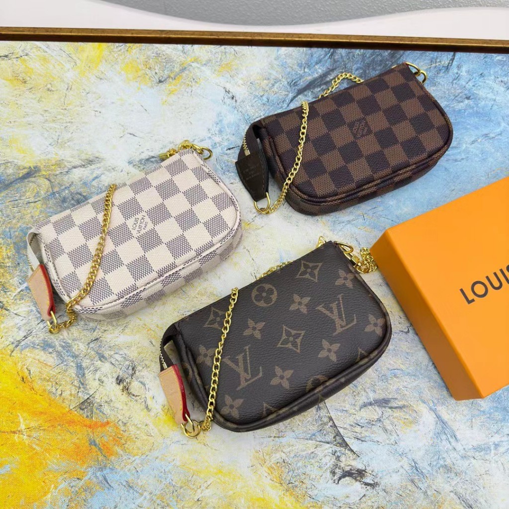 Météore, Louis Vuitton  Produtos de maquiagem, Maquiagem, Acessórios