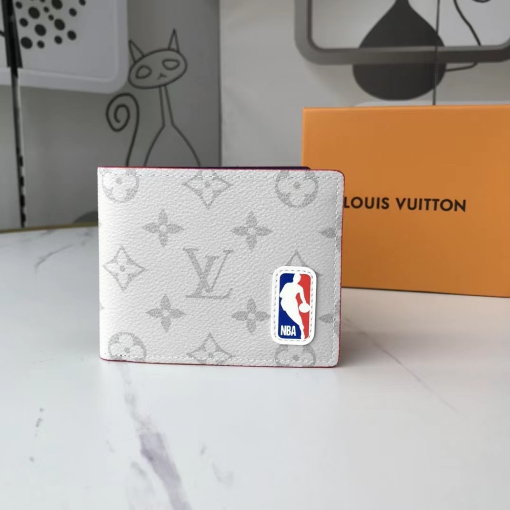 Louis Vuitton Long Wallets (M30982) in 2023