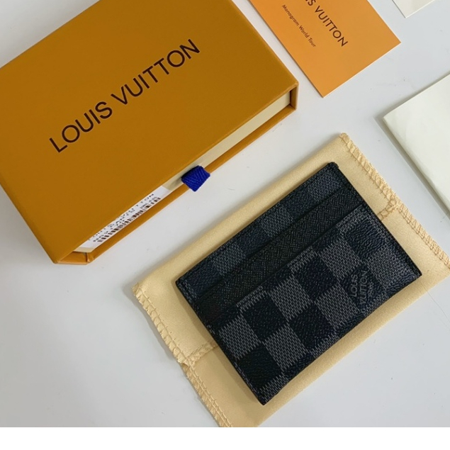 Louis * Vuitton Porta-Carteira De Moedas Modelo : M62170 Tamanho : 7x11x2cm  Cartões De Identificação Multifuncional