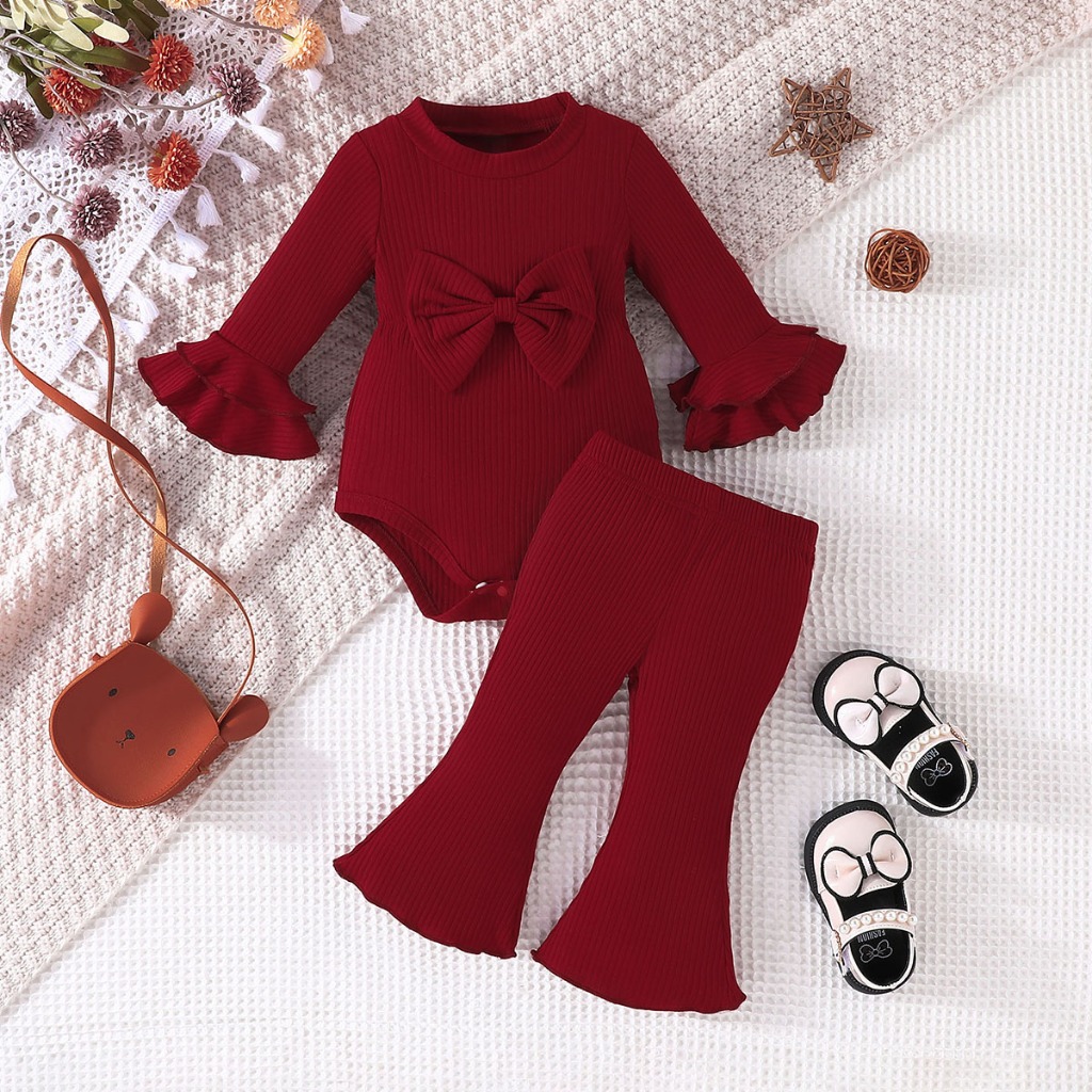 Romper super luxo para meninas bebês de 0-18m. Peça super diferenciada com  mangas longas e short curto. Podendo ser utilizado no verão e no inverno