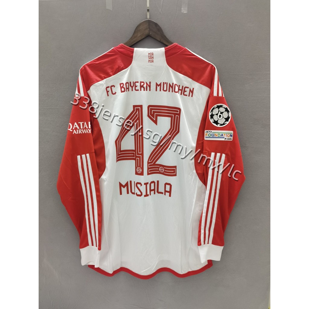 2023-24 Bayern De Munique MULLER MUSIALA Versão Do Fã Em Casa 3A Camisa De Futebol Retrô Personalizada