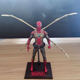 Action Figure - Homem Aranha- Guerra Infinita - Marvel 17 Cm em Promoção na  Americanas