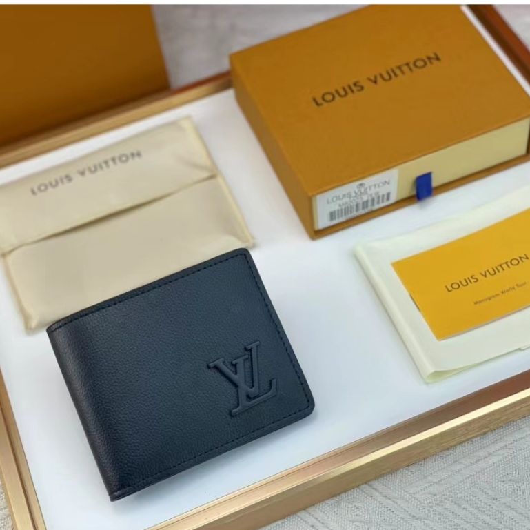 Fotografia Física 100% Original Autêntico Louis Vuitton Nova Carteira Curta  Em Relevo LV Carteira Masculina com Caixa Modelo: 60895 Pronto para Enviar  - Escorrega o Preço