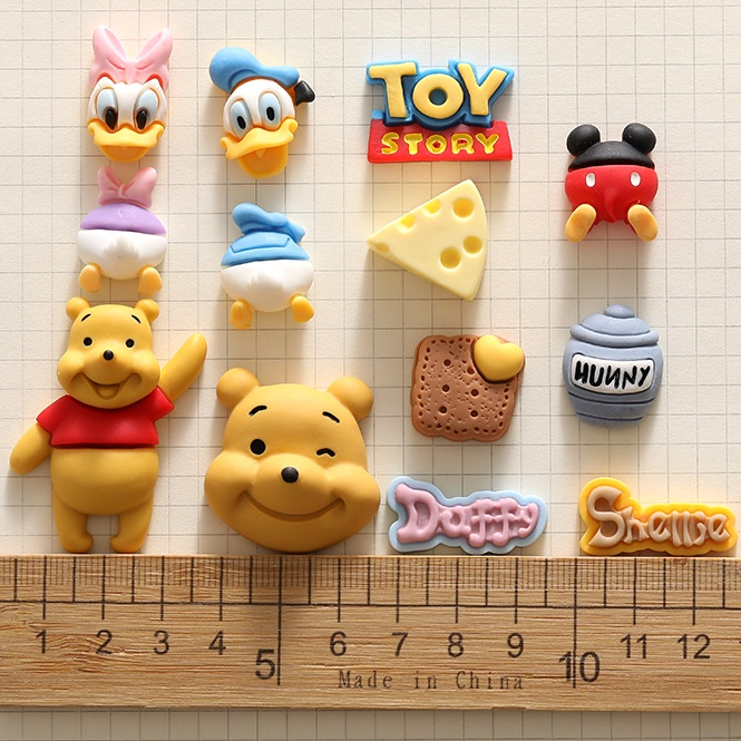 13pcs Cartoon Winnie Bear Donald Duck Series Para Sapatos Cocs Jibbiz Diy Acessório Decrocs feminino jibbitz tênis feminino accessaries