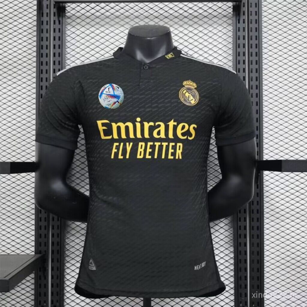 23 / 24 Game Season Football shirt Player Versão T-shirt Manga curta de alta qualidade Thai Versão 1: 1