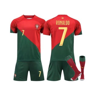 Portugal lança uniforme para a Copa do Mundo 2022: metade vermelho, metade  verde, futebol internacional