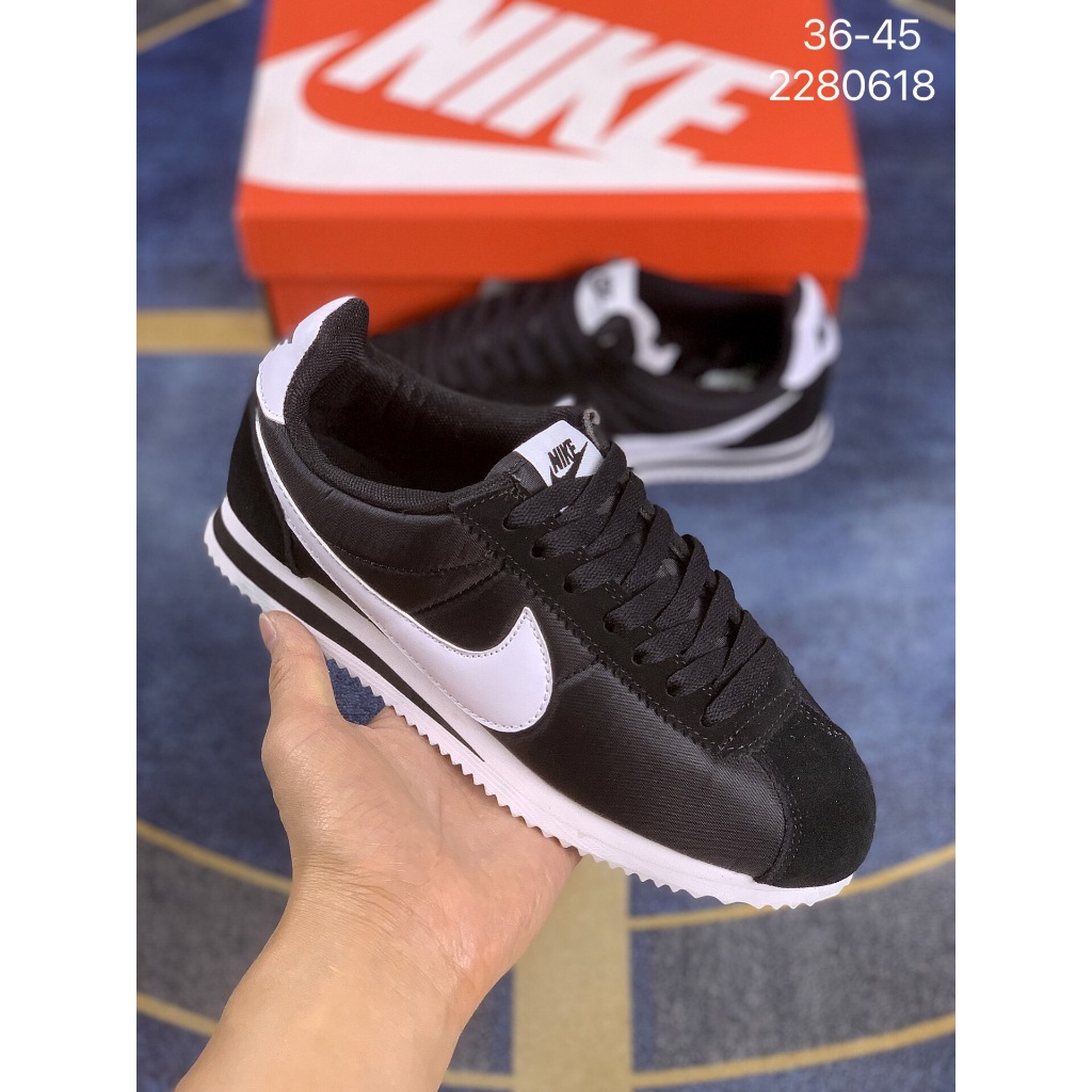 Sapatilhas Nike Cortez para homem. Nike PT