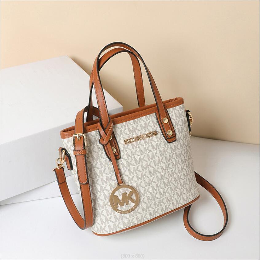 Bolsa Feminina Baú Elegante de Mão e Alça Transversal Promoção