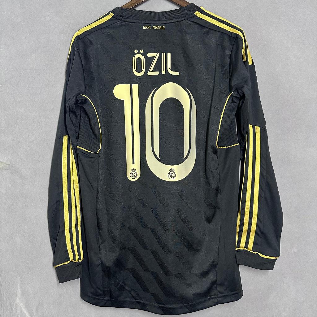 11112 Camisa De Alta Qualidade Real Madrid Fora RONALDO KAKA BENZEMA OZIL Classic vintage Thai Versão retro Preta Solta Ventilado De Secagem Rápida Camiseta De Manga Comprida Esportiva