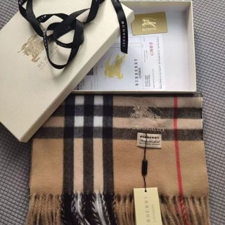 Cachecol burberry original outlet usado