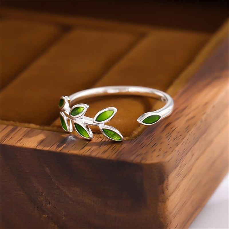 92.5 Sterling Silver Folha Ring main image 1