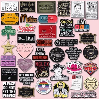 100 Estilos Citações De Texto Alfinetes De Esmalte Broches Diálogo Engraçado Textos De Engraçados Brochura Cartoon Coração De Metal Crachás Jóias De Lapela
