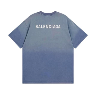 Peças Clássicas Estilo Clássico Frente e Costas Carta Clássica Vestido Bordado em Pulverizador de Cavalo com Pulverizador de Cavalo com Sal Frito Lavado com Água Descongelada Camiseta de Manga Curta Moída Uso OSMen Mulher Mesmo Estilo