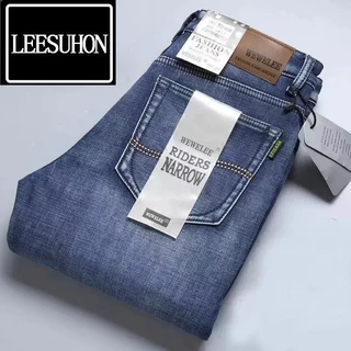 2024 Novo Estilo Calça Jeans Qi Light Jeans de Verão Fina de Verão Fina de Verão Fina de tamanho grande e reta Casual