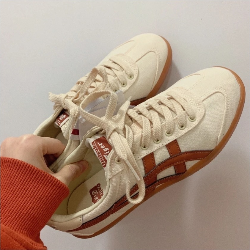 Asics dan onitsuka fashion tiger